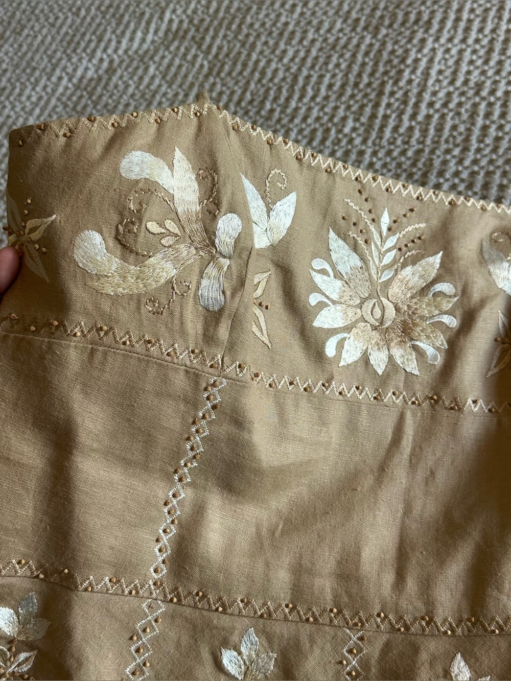 ANTONIO MELANI  Linen Blend Tan Embroider Dress. Size 10 - Picture 9 of 14